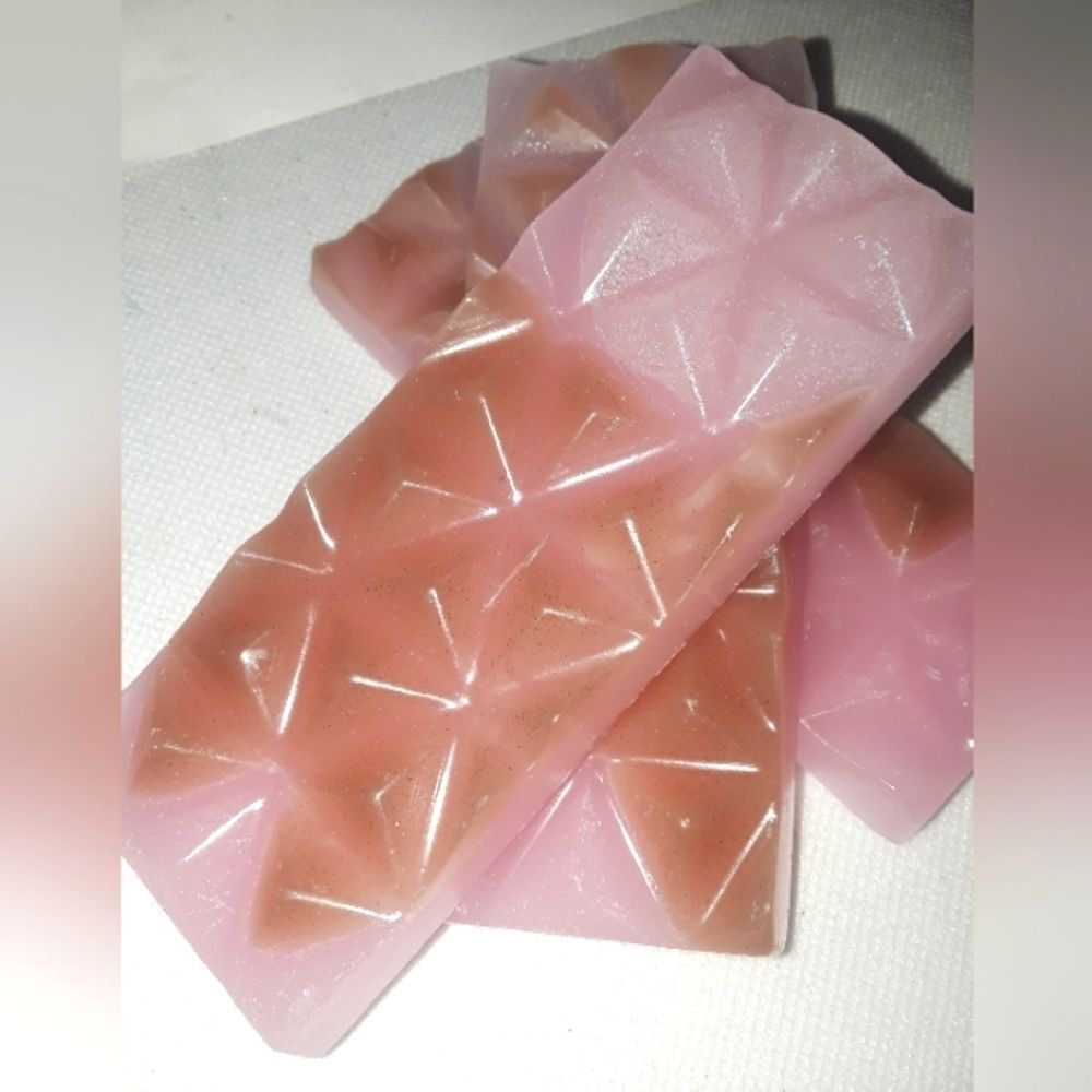 HAND crafted Bloom limited edition waxmelt bar 1pc